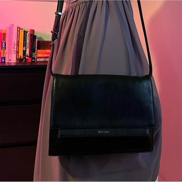 MATT & NAT vegan leather cross body bag - Picture 2 of 4
